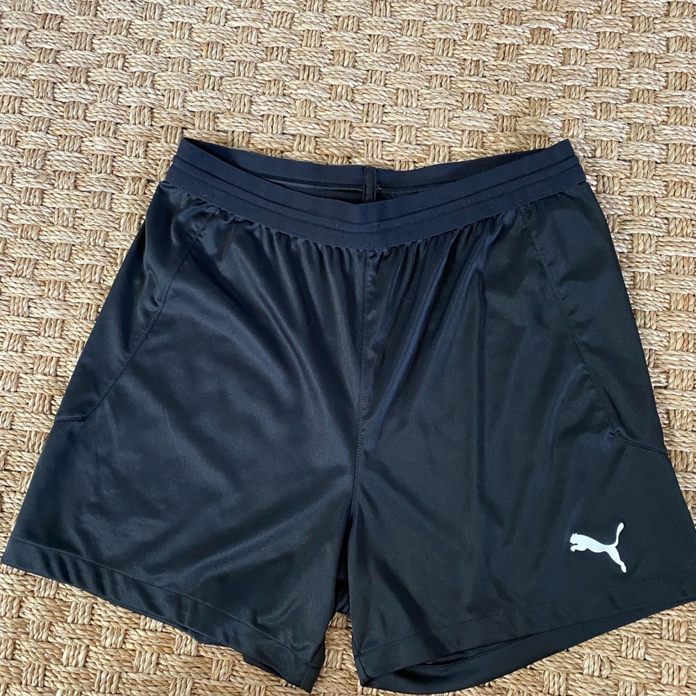 puma dry cell soccer shorts women’s small black